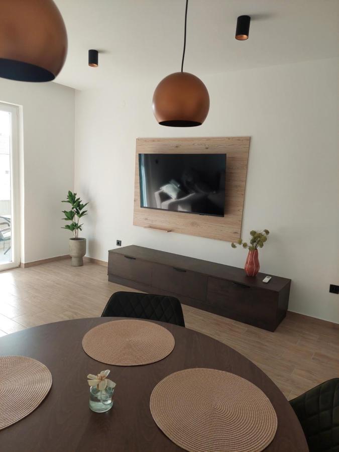 Apartmani Diana Биоград-на-Мору Экстерьер фото